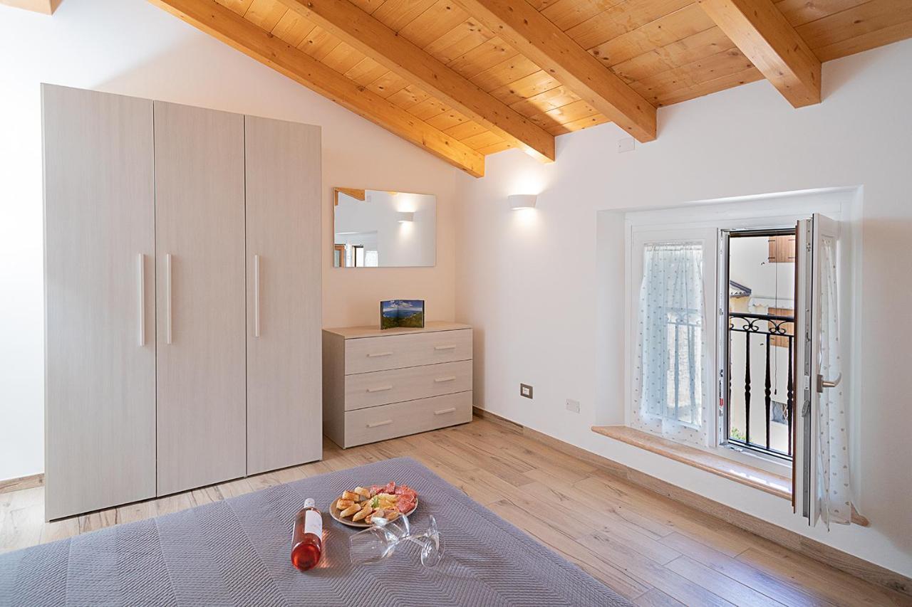 Casa Rossa - Regarda Travel Vila Bardolino Exterior foto